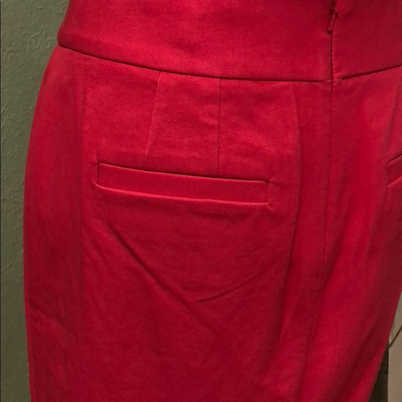 NWT Banana Republic Pencil Skirt, size 4 - Picture 3 of 6